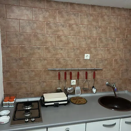 Star Apartment